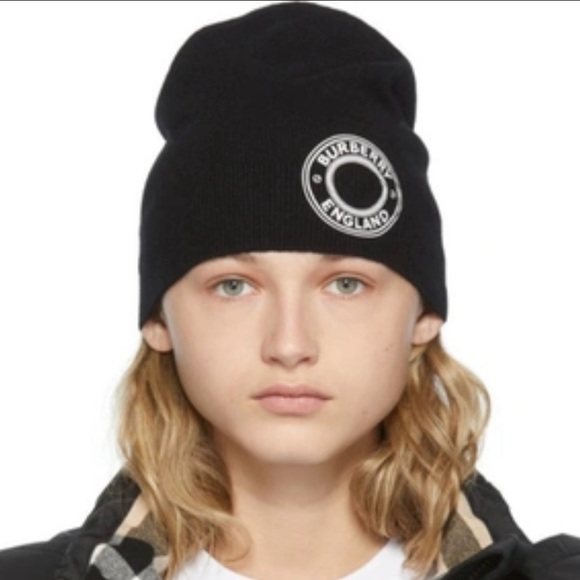 Burberry Roundel Cashmere Blend Beanie in Black - Picture 7 of 7